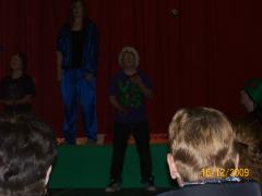 Wednesday December 16, 2009 19:24 - CHRISTMAS CONCERT AND DRIVE TO SEE LIGHTS 086.jpg